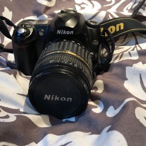 Nikon D50